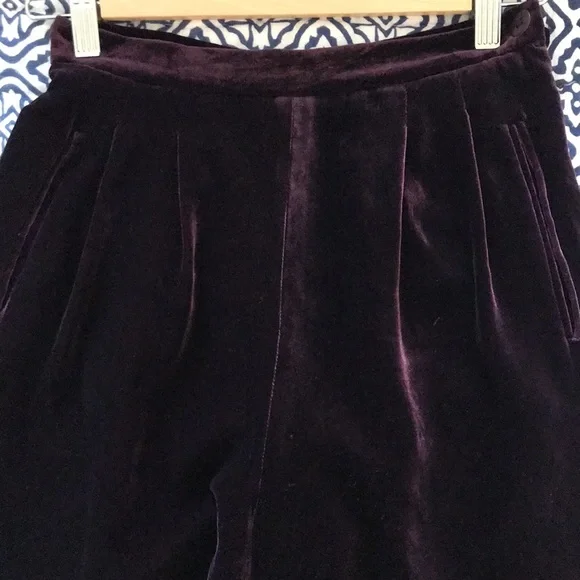 Adrieanne Vittadini purple velvet trousers in sz 2 - Picture 3 of 9